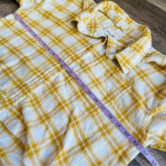 American Eagle Yellow Plaid Flannel Button Down Shirt Small - Picture 6 of 7